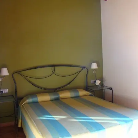科恩维拉佛特公寓式酒店 Collsuspina
