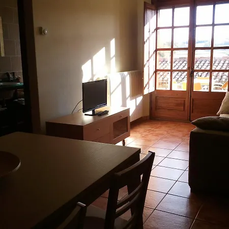科恩维拉佛特公寓式酒店 Collsuspina